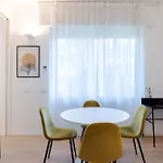 Navigli Porta Genova Suite Eleganza E Comfort Nel Cuore Di Milano