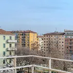 Urban View Apartment - Argonne