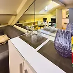 Brera - Tiny Studio