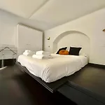 Homeby, Loft Cicco Urban Elegance In Milan