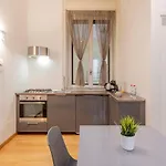 Central Station Suite - B Home