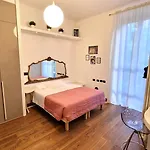 Milanoflats - Pink Bocconi Studio - Campus- Navigli - Duomo