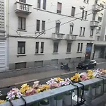Grazioso Bilocale A Due Passi Dalla Darsena - La Regina Delle Locazioni Ai Navigli 2