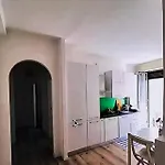 Apartment 21