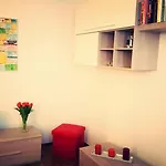 Nice Flat In Milano Gambara Area