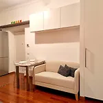 Elegant 2 Bedroom Apt - 10 Min To Duomo, 2 Min To Subway