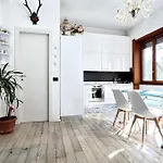 Casa Brando, Milan City Center