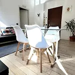 Casa Brando, Milan City Center