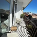 Renovated 2 Bedroom Apartment In Navigli With A View!