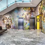 New Art Building- Posto Auto Palestra E Giardino