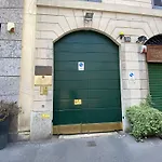Hale Apartments - Crocetta