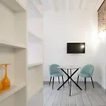 Flora 57 - Splendido Loft Nel Cuore Dei Navigli