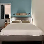 Central, Quiet And Strategic Apartment