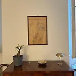 Bilocale Red House - Two Room Apartment Red House, Cosy Flat