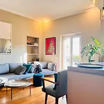 Homeby, Casa Canonica