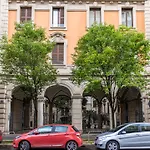 Luxury Sant\'Ambrogio Apartment