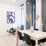 Easylife - Elegante E Rifinito Appartamento Vista Duomo In Piazza San Babila