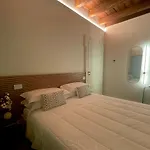 Younique Boutique Rooms