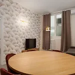 Classbnb - Designer Loft On The Lower Ground Floor With Independent Entrance