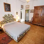 Loreto Apartment