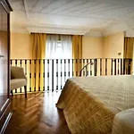 Boccaccio Apartment