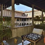 Park & Cloister Views Exclusive Apartment