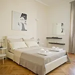 Milano Moscova Apartment