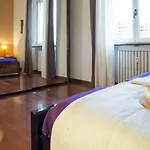 Joivy Warm Family Flat For 6 With Terrace In Milan