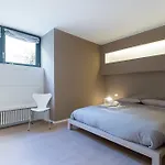 Center Design House