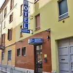 Hotel Mignon