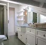 Temporary House - Independent House