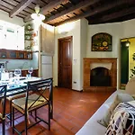 Corso Garibaldi Apartment