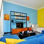 Joivy Colorful Studio For 2 Near City Life