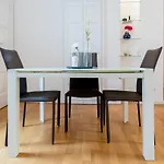 Joivy Lovely Flat For 5 Close To Sforzesco Castle