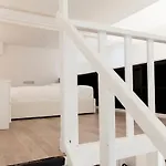 Twoone Apartments
