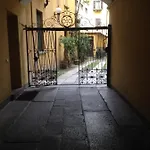 Sans Egal In Corso Como Garibaldi