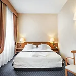 Hotel Ascot