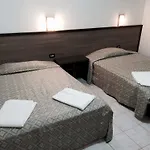 Domus Guesthouse