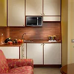 Unaway Hotel & Residence Linea Uno Milano