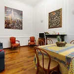 Luxury & Liberty Duomo Apartment