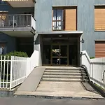Feel@Home Apartment+Rooms