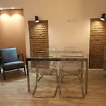 Farini Cozy Flat