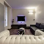 Suitelowcost - San Babila Duomo
