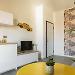 Homeathotel - Battistotti Sassi Apt