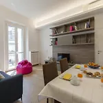 Wagner Apartment - Corso Vercelli