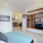 Apartment With Private Garden Near San Siro Stadium