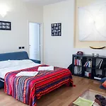 Cozy And Comfy 1 Bedroom Apt - Citta Studi