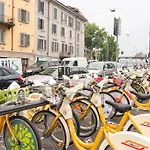 Pit Stop Navigli