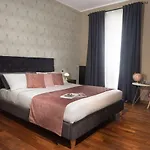 Mondeko Luxury Suites