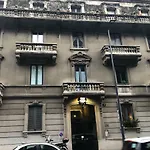 Central Lepetit Apartment De Luxe